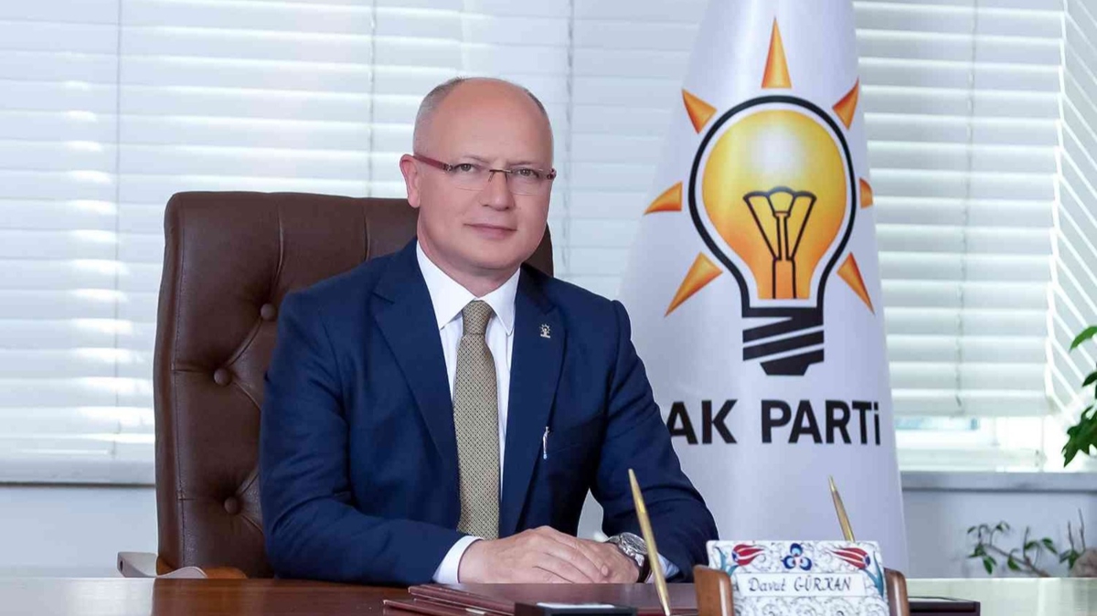 AK Parti Tekilat Akademisi 'Trkiye Yzyl' slogan ile 33 ilde 