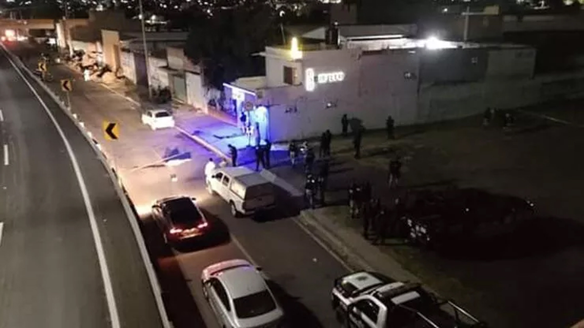 Meksika'da silahl� sald�r� deh�eti