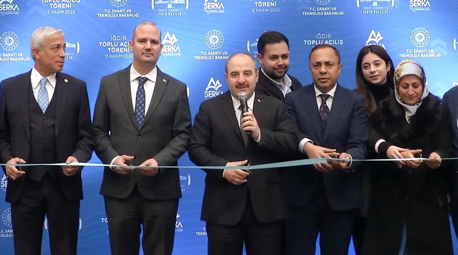 Bakan Varank: Togg'un babayi�itlerinin arkas�nda ba� babayi�it Cumhurba�kan�m�z var