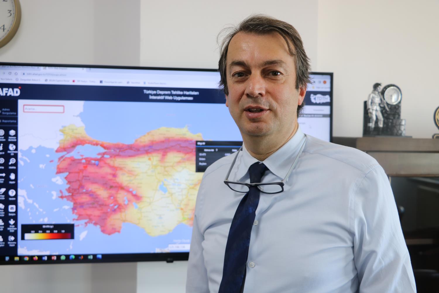 'T�rkiye Deprem Tehlike Haritas� incelensin' �nerisi