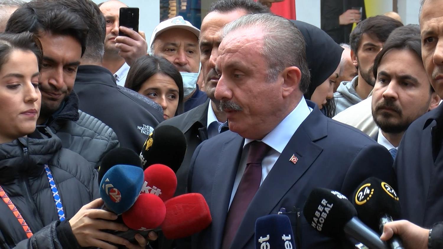 TBMM Ba�kan� �entop: T�rkiye'ye ter�rle mesaj iletmek isteyenler kar��l���n� bulacak