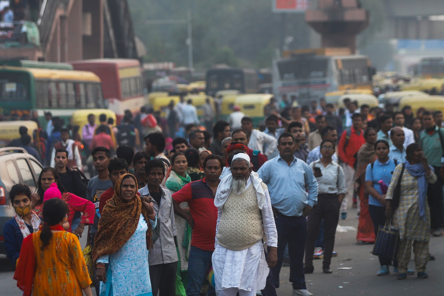 BM: D�nya n�fusu 8 milyar ki�iye ula�t�