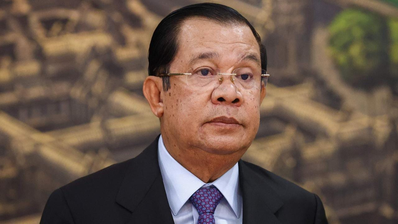 G20 i�in Bali'ye gelen Kambo�ya Ba�bakan� Hun Sen, Kovid-19'a yakaland�