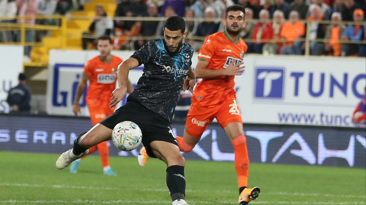 Younes Belhanda'nn cezas belli oldu