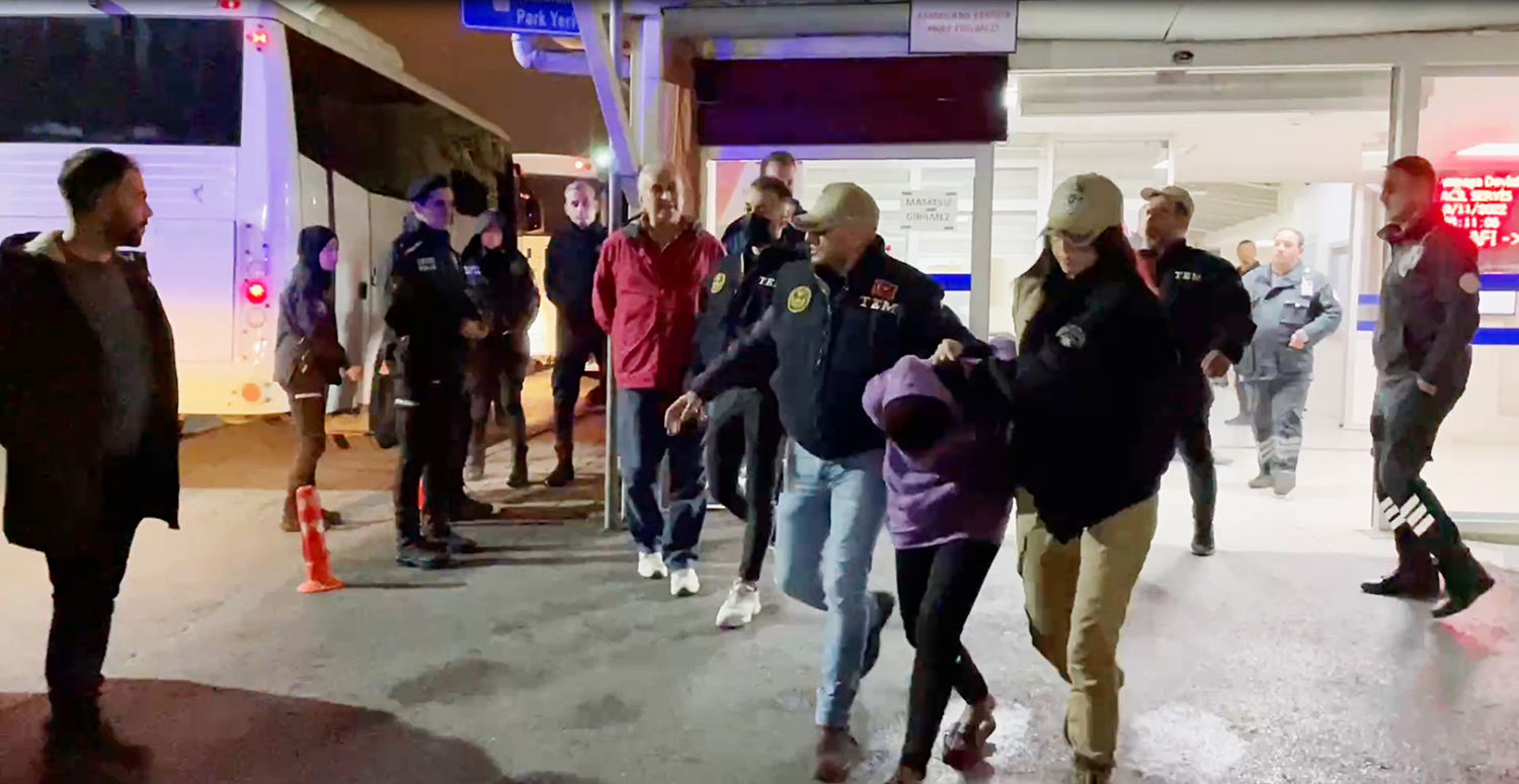 Taksim'deki ter�r sald�r�s�: �kitelli'de s�r 17 dakika