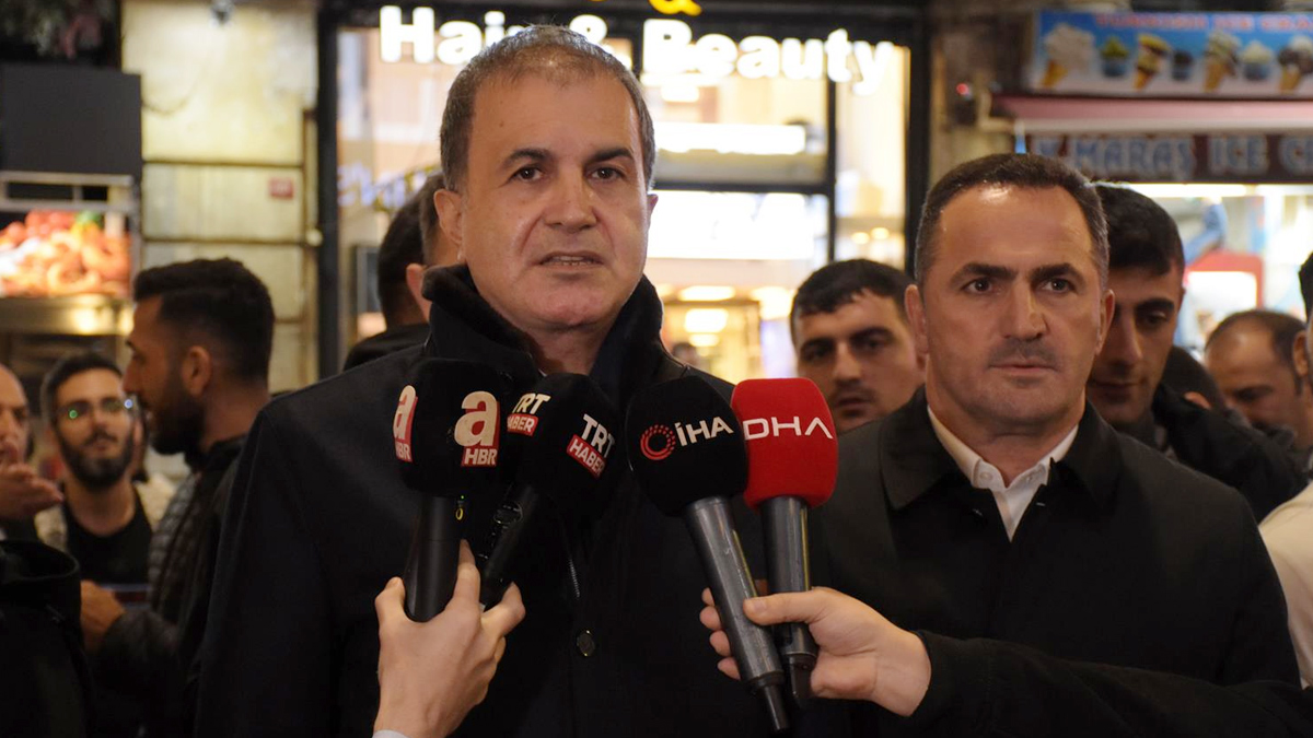 �stiklal Caddesi'ndeki al�ak sald�r�... AK Parti S�zc�s� �elik: Bedelini en a��r �ekilde �deyecekler