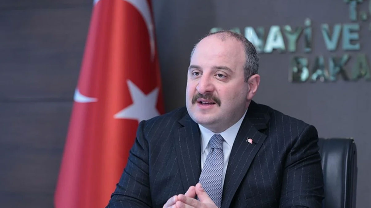 Bakan Varank'tan S�zc� ve Cumhuriyet'e sert tepki: �spat etmeyen namerttir