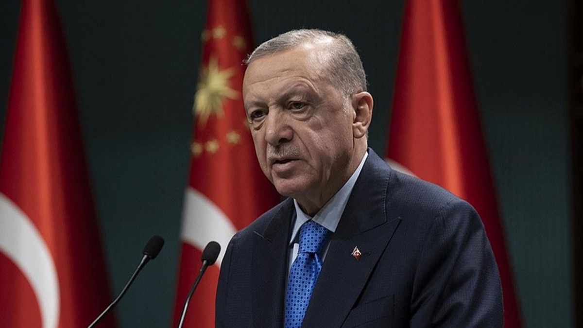 Cumhurbakan Erdoan'dan ehit ailesine taziye telefonu: Bu alaklara, kafirlere vatan topraklarn brakmayacaz