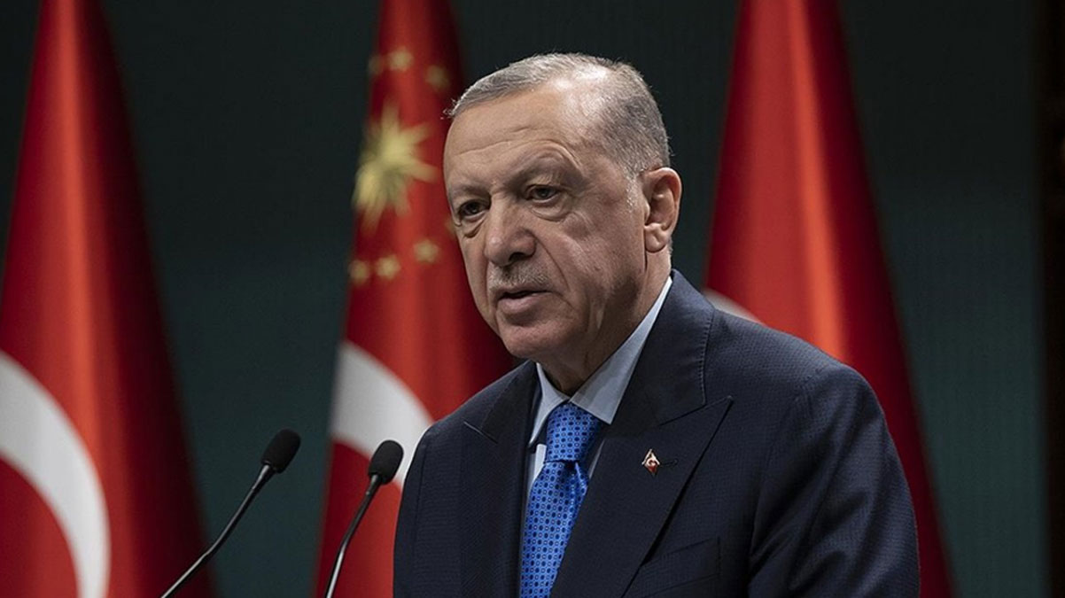 'Bu al�aklara, kafirlere vatan topraklar�n� b�rakmayaca��z'