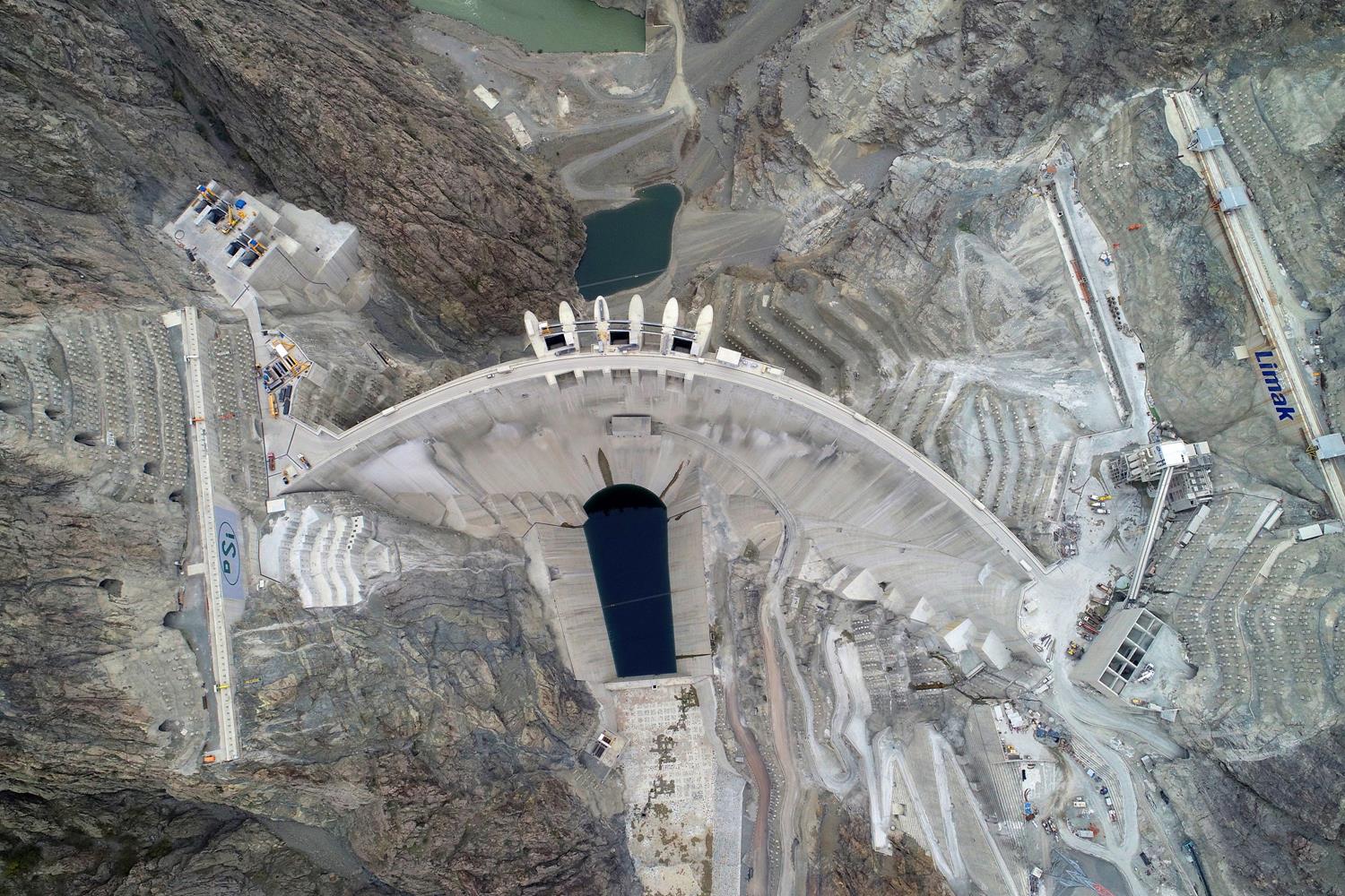 2.5 milyonluk bir �ehrin enerjisini tek ba��na kar��layacak! T�rk m�hendisli�inin y�z ak�