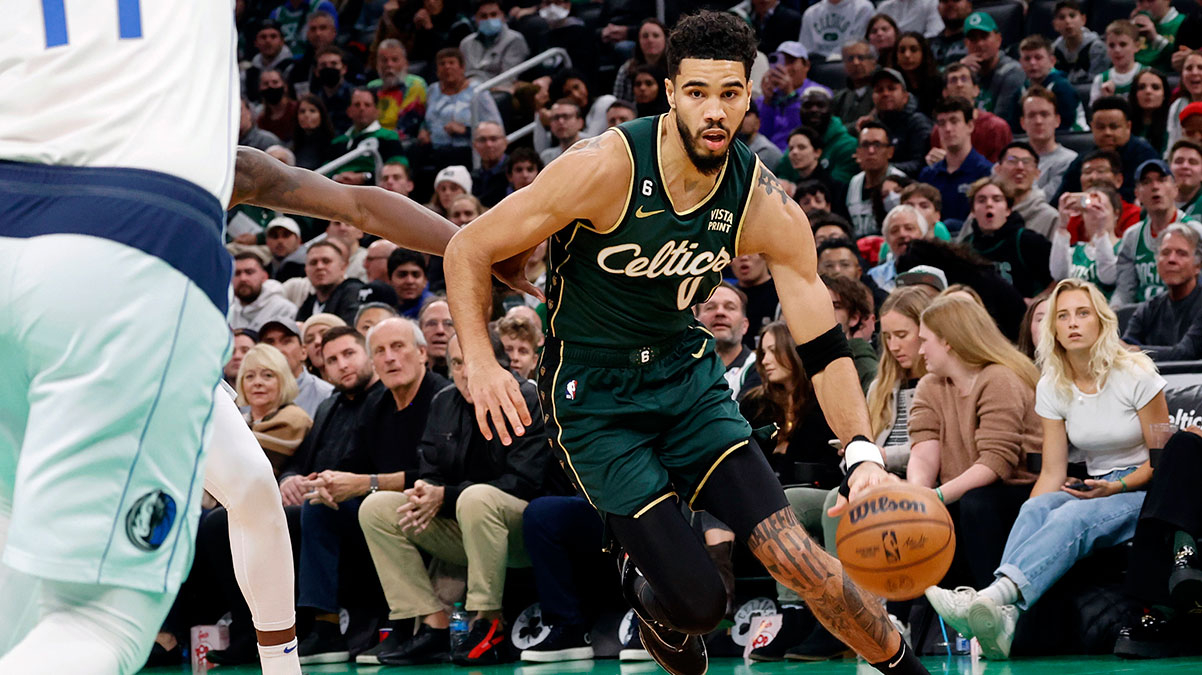 NBA'de geceye Jayson Tatum - Luka Doncic d�ellosu damga vurdu