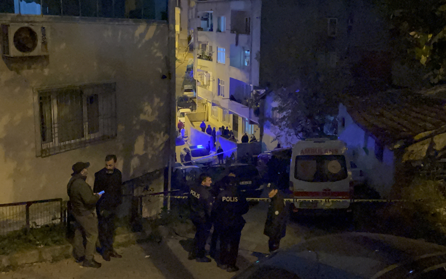 Korkun� olay: Gecekonduda 3 ceset bulundu