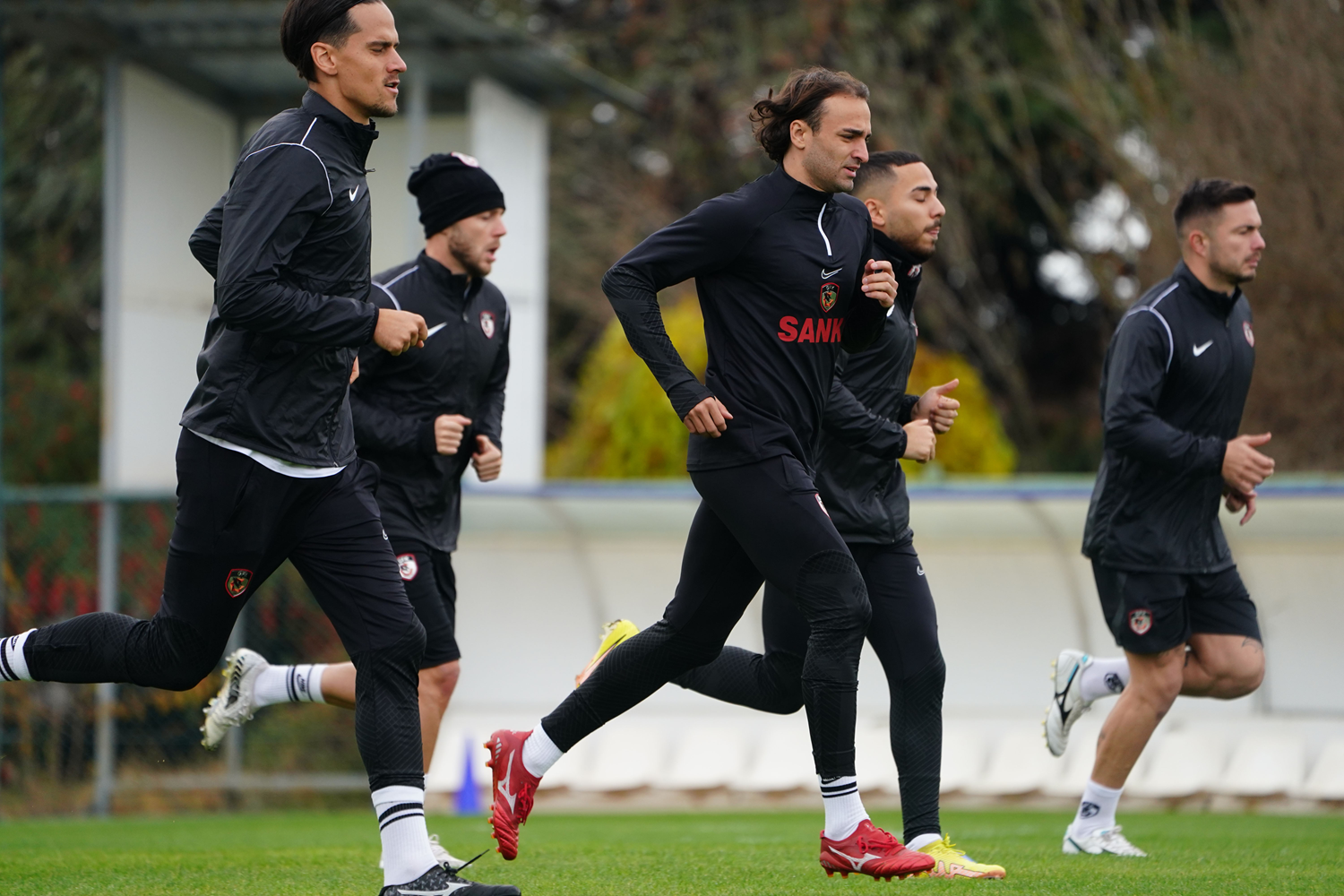 Gaziantep FK'dan g�� ve kuvvetlendirme �al��mas�