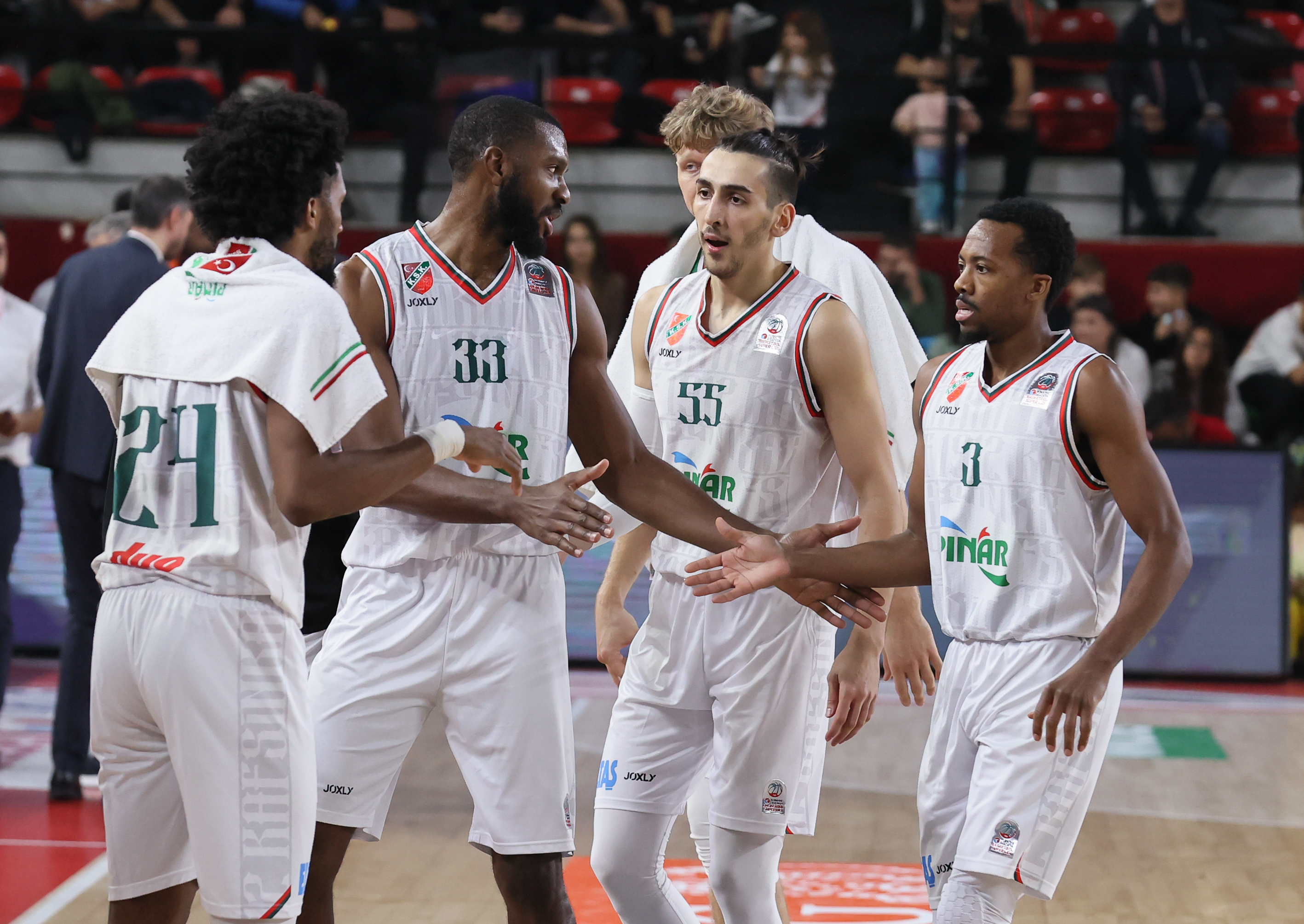 Pnar Karyaka evinde rahat kazand