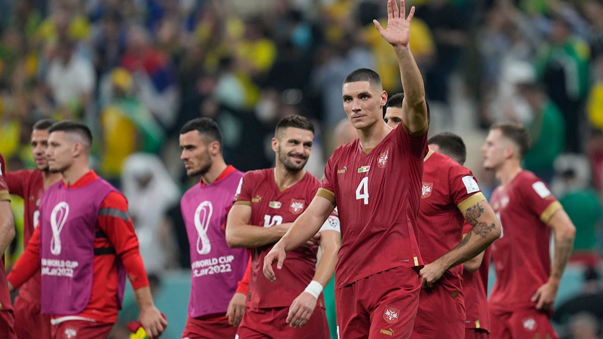 Kamerun ve Sırbistan ilk galibiyet peşinde