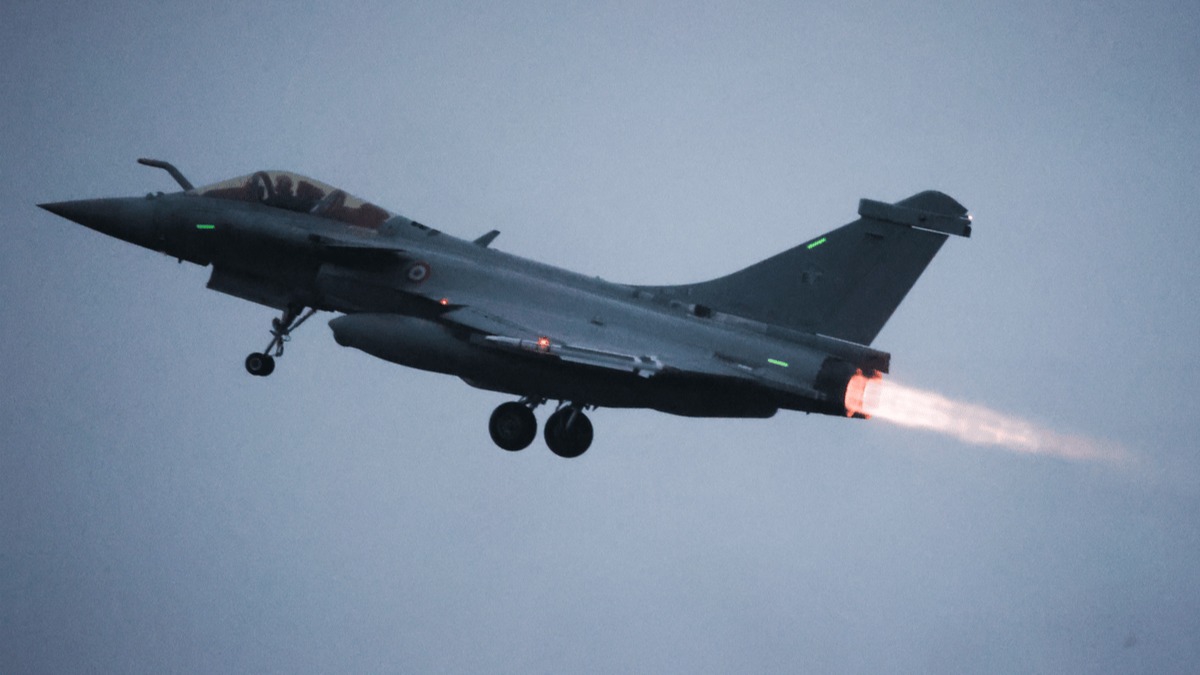 Orta Afrika Cumhuriyeti'nde askeri hedefler bombaland