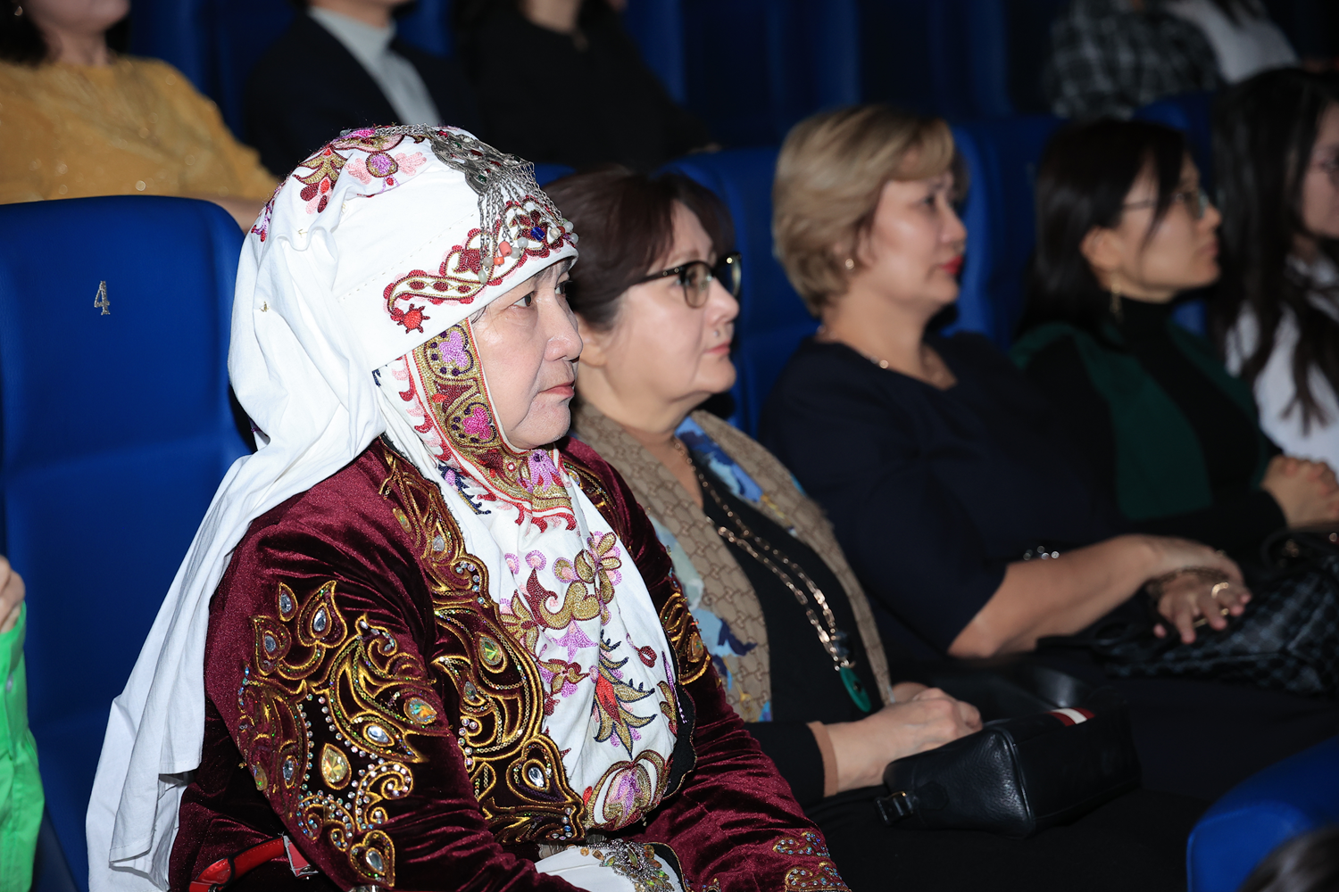 Adnan Menderes d�neminde imzalanm��t�... Kazakistan'dan T�rkiye'ye uzanan zorlu yolculuk!