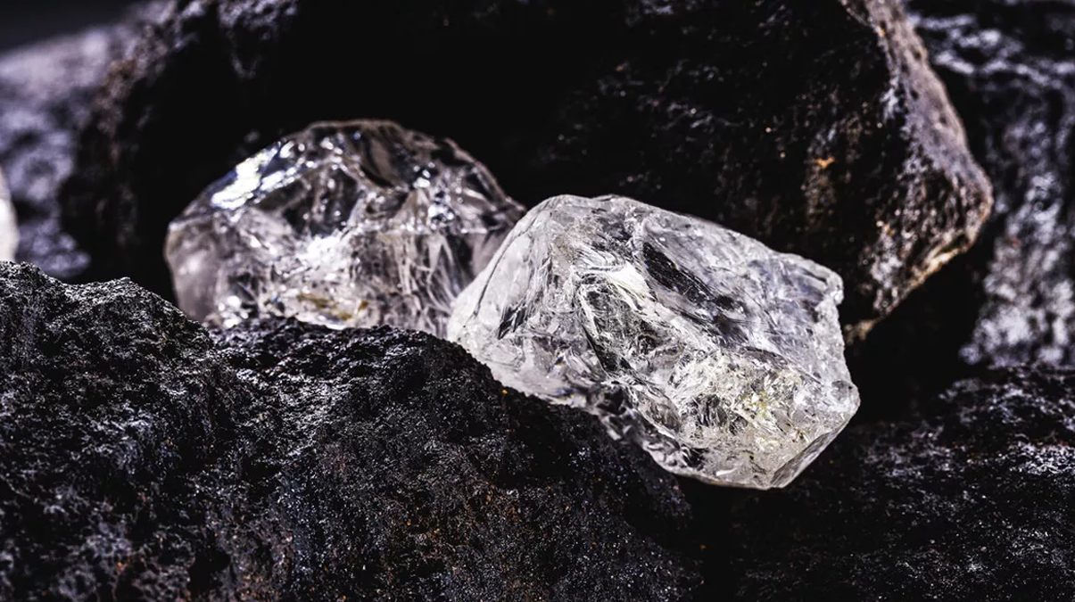 B�lgede b�y�k skandal: 132 bin avroluk elmas getirdiler