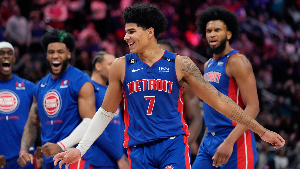 Detroit Pistons, Dallas Mavericks'i uzatmada devirdi