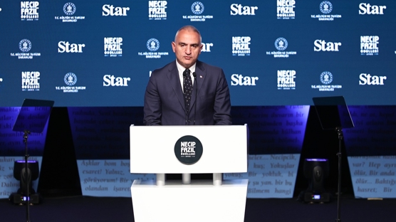 Bakan Ersoy: Star Gazetesi'nin düzenlediği Necip Fazıl Ödülleri'ni çok önemsiyoruz