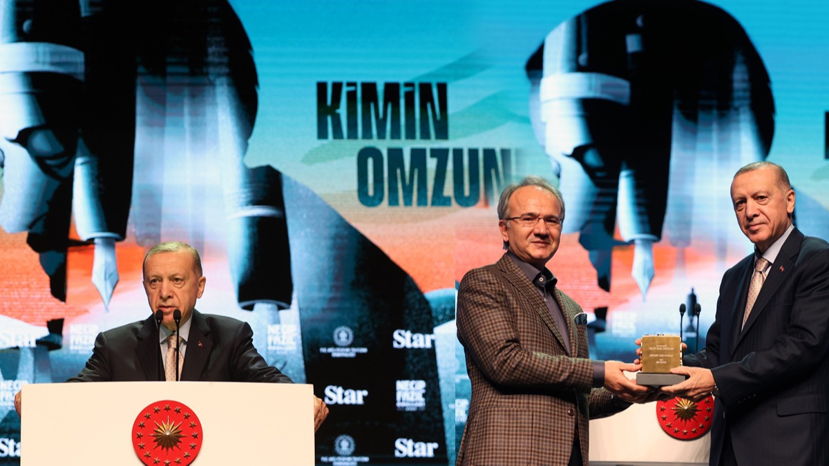 Necip Fazıl Ödülleri sahiplerini buldu! İşte ödül gecesinden kareler...