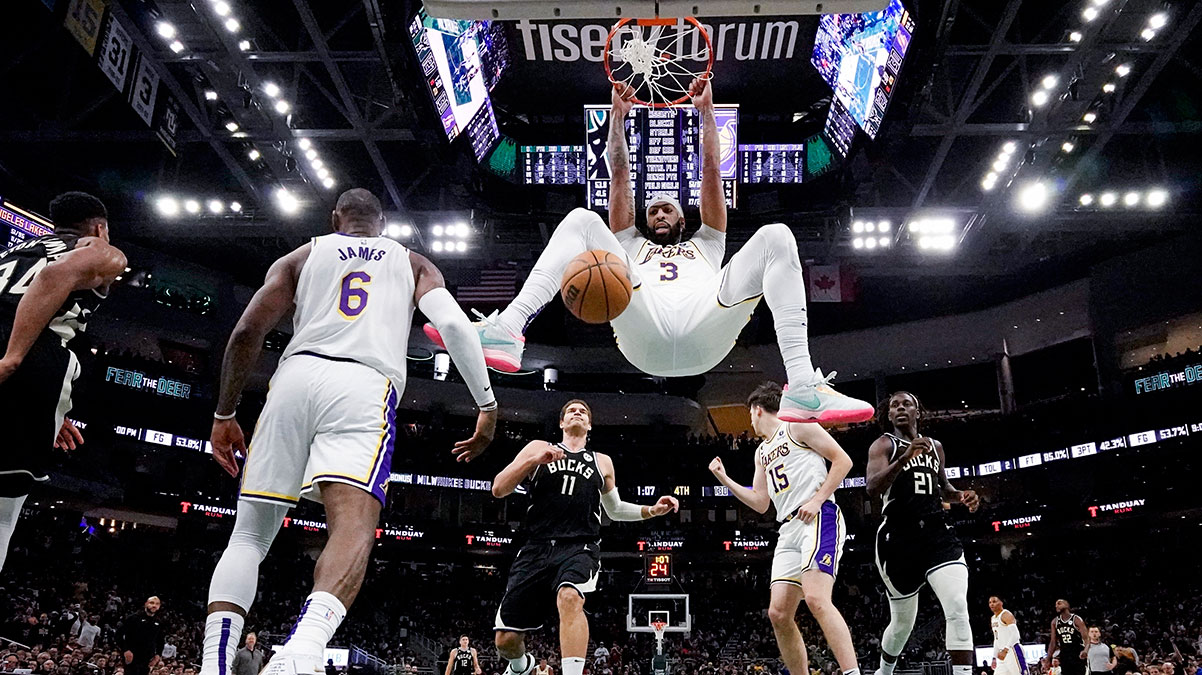 Y�ld�zlar�n d�ellosunda kazanan Los Angeles Lakers