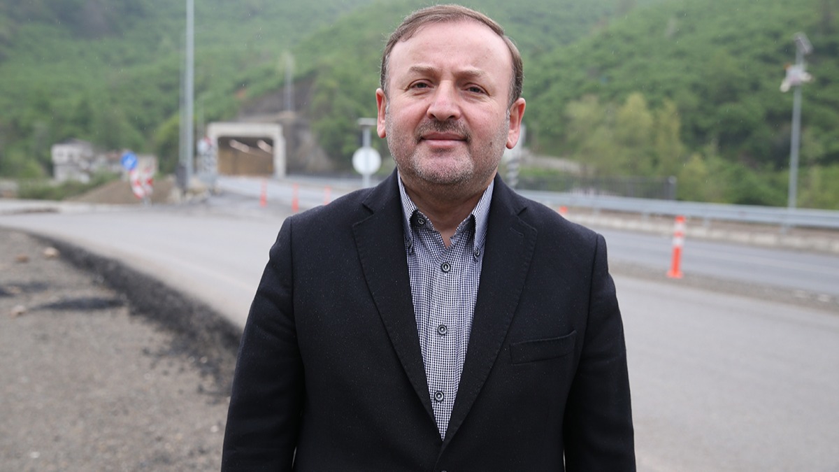 AK Parti'li ztrk: Trkiye, smrenlerin aksine btn dnyaya umut oldu