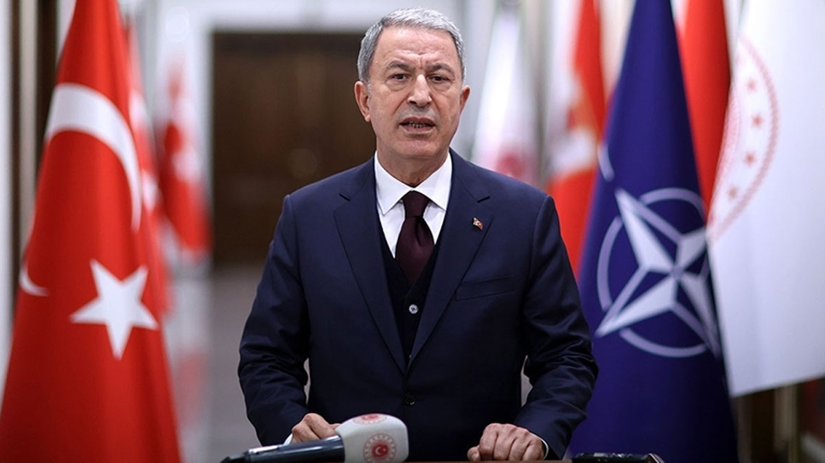 Bakan Akar'dan ABD'ye F-16 mesaj�