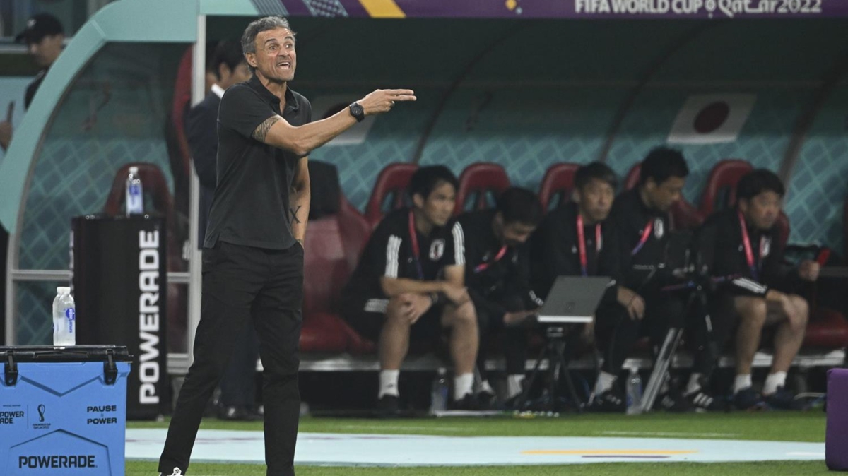 spanya'da bir dnem sona erdi! Fas facias Luis Enrique'yi koltuundan etti