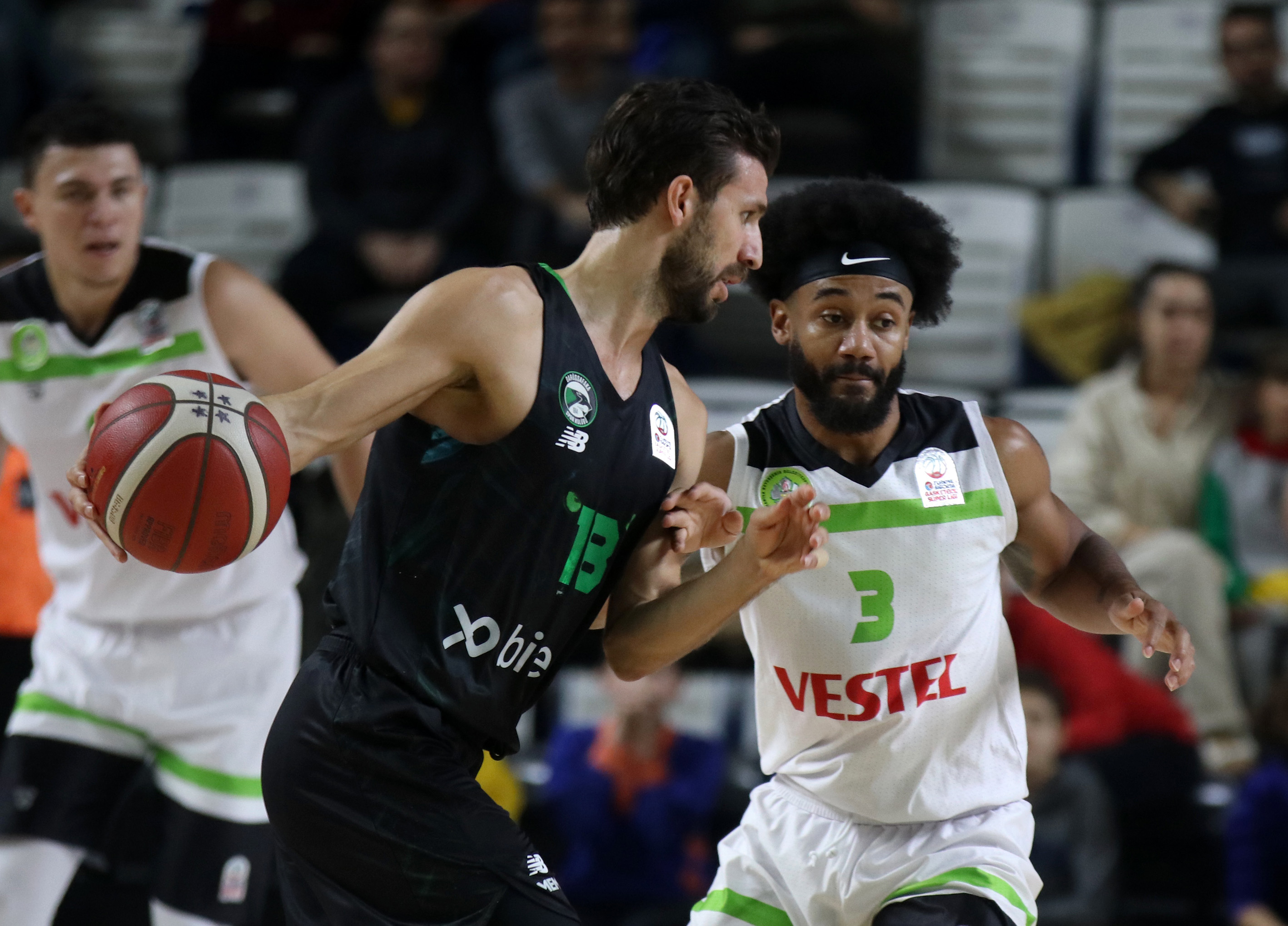 Dar���afaka, Manisa'da farkl� kazand�