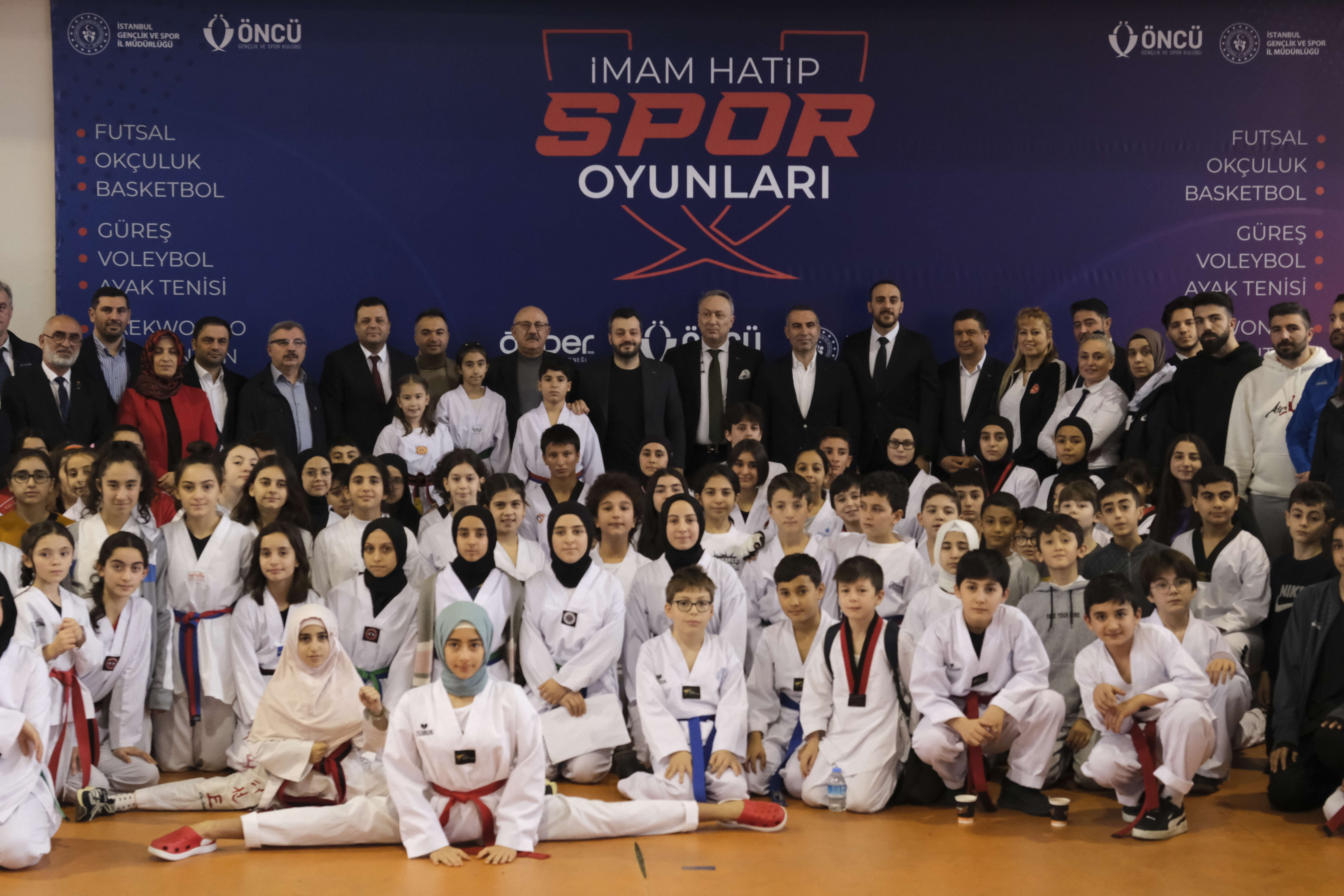 13. �mam Hatip Spor Oyunlar� ba�lad�