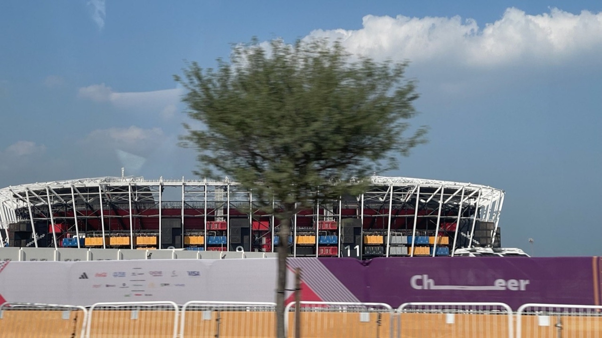 974 Stad� s�k�l�p Tunus'a g�t�r�l�yor