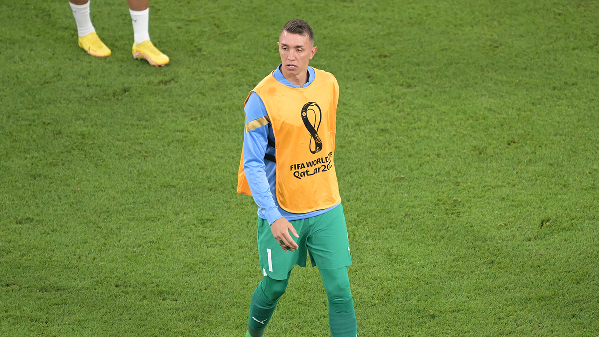 Muslera'ya k�t� haber! Eski FIFA yetkilisi a��klad�...