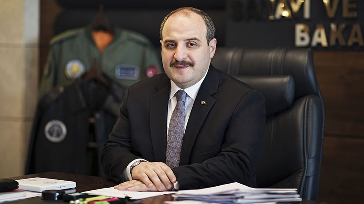 Sanayi ve Teknoloji Bakan� Varank, �spanya'da