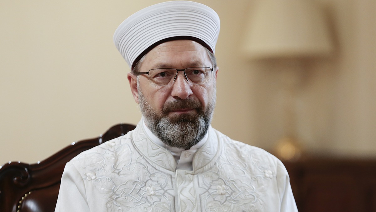 Diyanet leri Bakan Erba: Yarn 90 bin camimizde hutbe konumuz ocuk