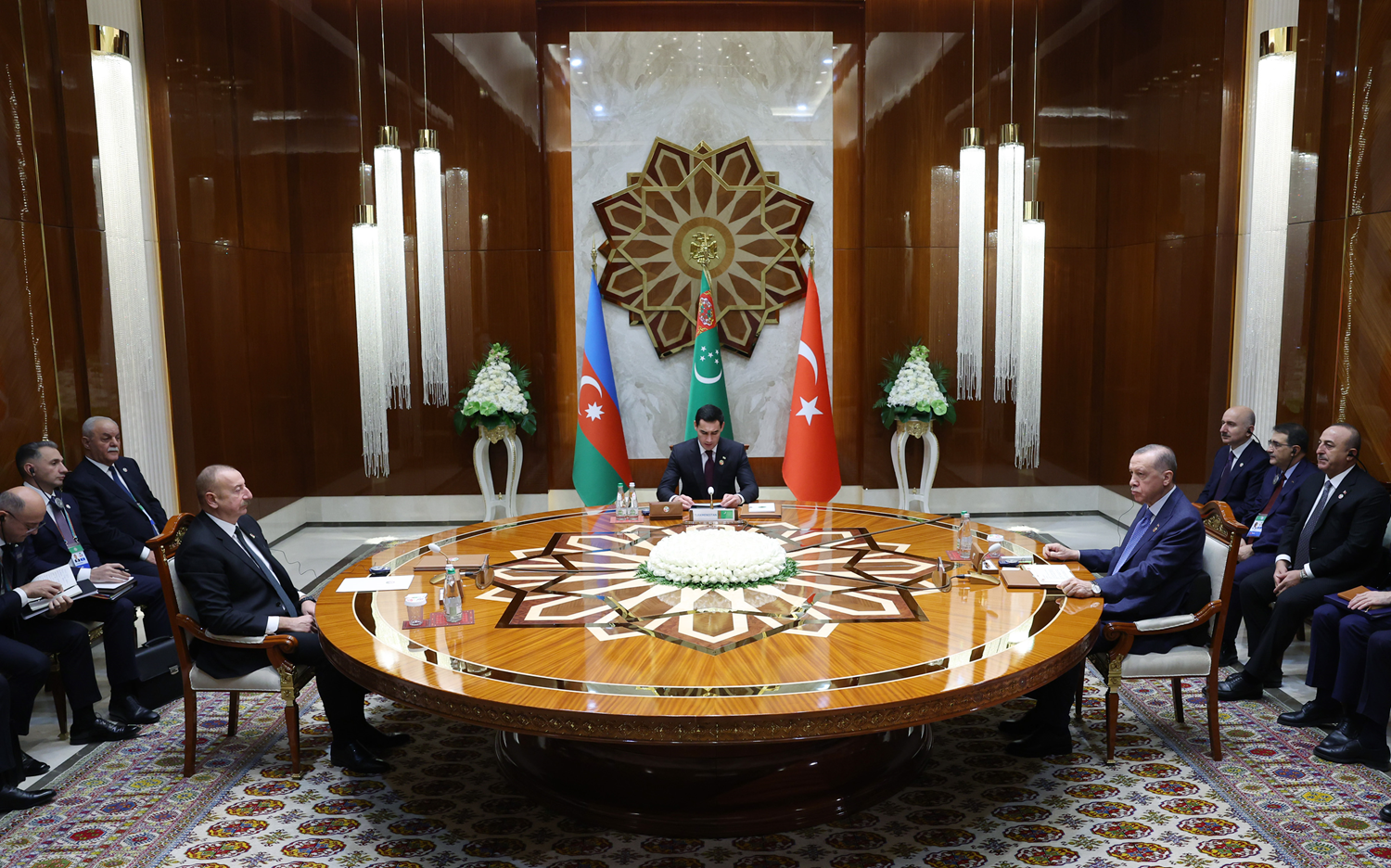 Rus bask�s� T�rkiye'nin askeri deste�iyle k�r�ld�! Tarihi fikir hayata ge�irildi