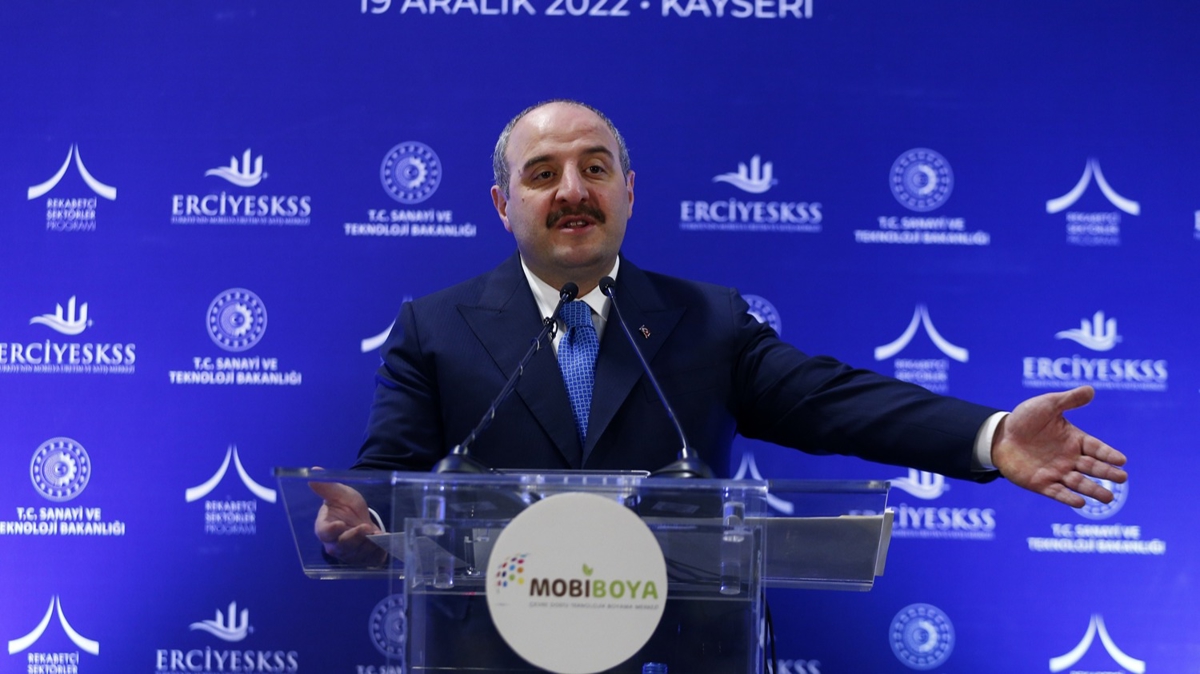 Akener ve mamolu'na ''sarlma'' tepkisi! Bakan Varank: Neredeyse gbek atacak