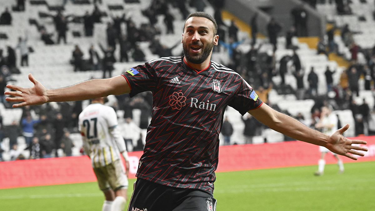 Kartal, zorlansa da kazanmay� bildi