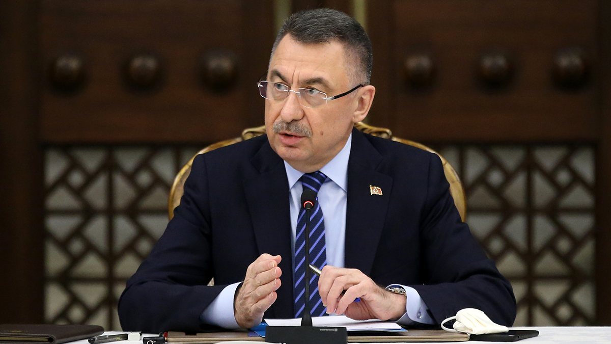 Cumhurba�kan� Yard�mc�s� Oktay'dan �ehit Piyade Er Korkmaz i�in taziye mesaj�