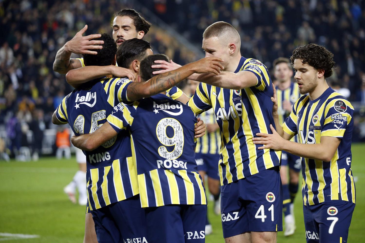 Fenerbah�e'den isabetli �ut rekoru
