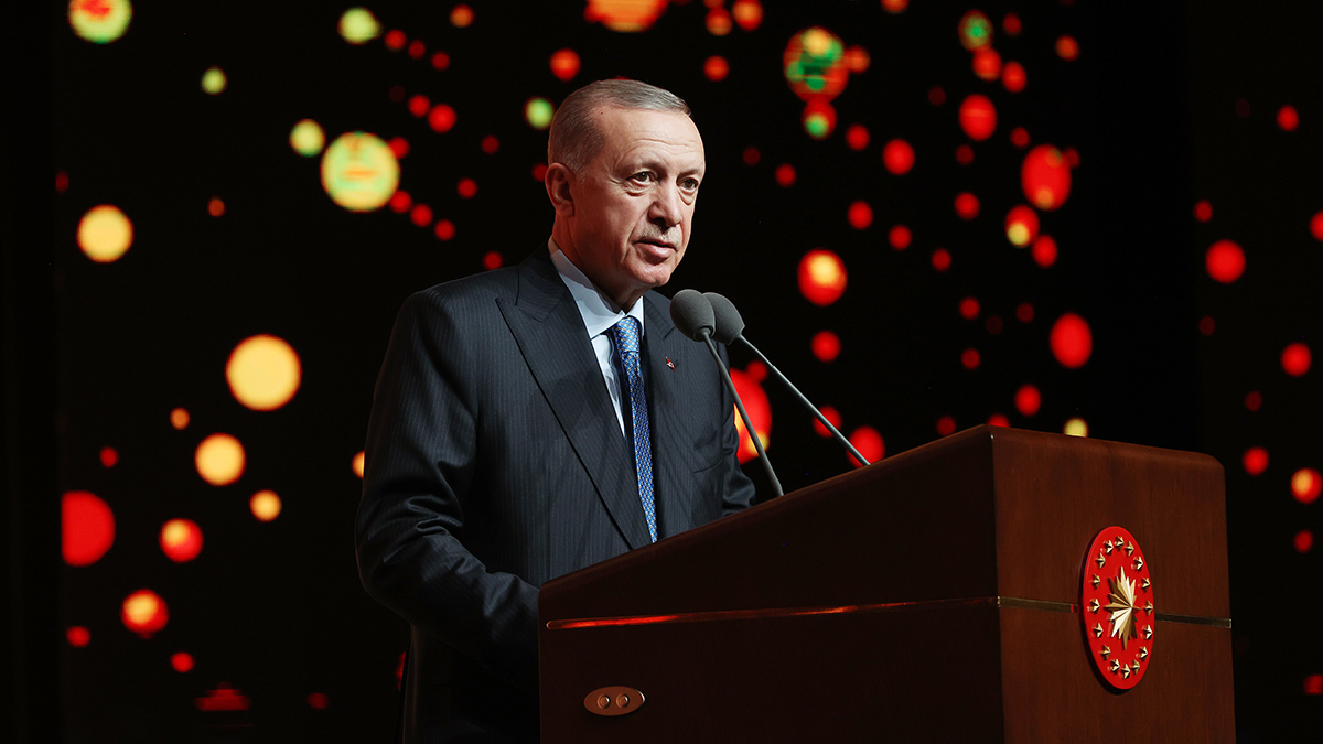 Cumhurba�kan� Erdo�an yay�mlad�! 2023 y�l� 'A��k Veysel Y�l�' olarak kutlanacak