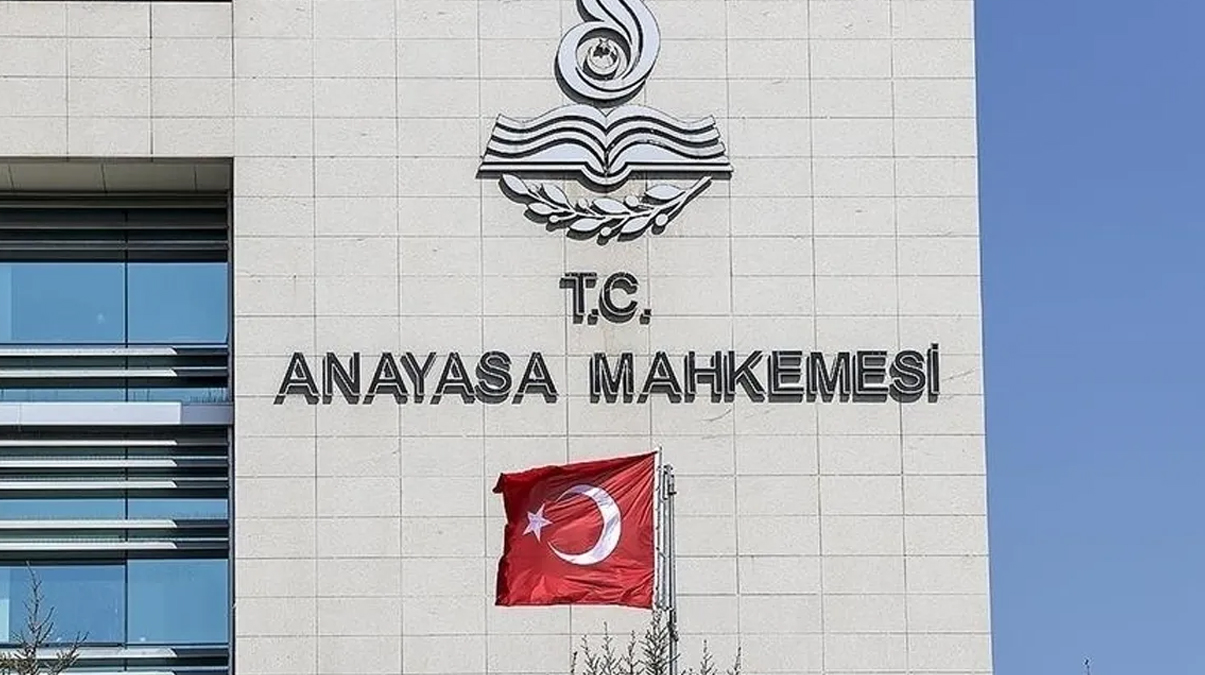 AYM, HDP'ye Hazine yard�m�n� 6 Ocak'ta g�r��ecek