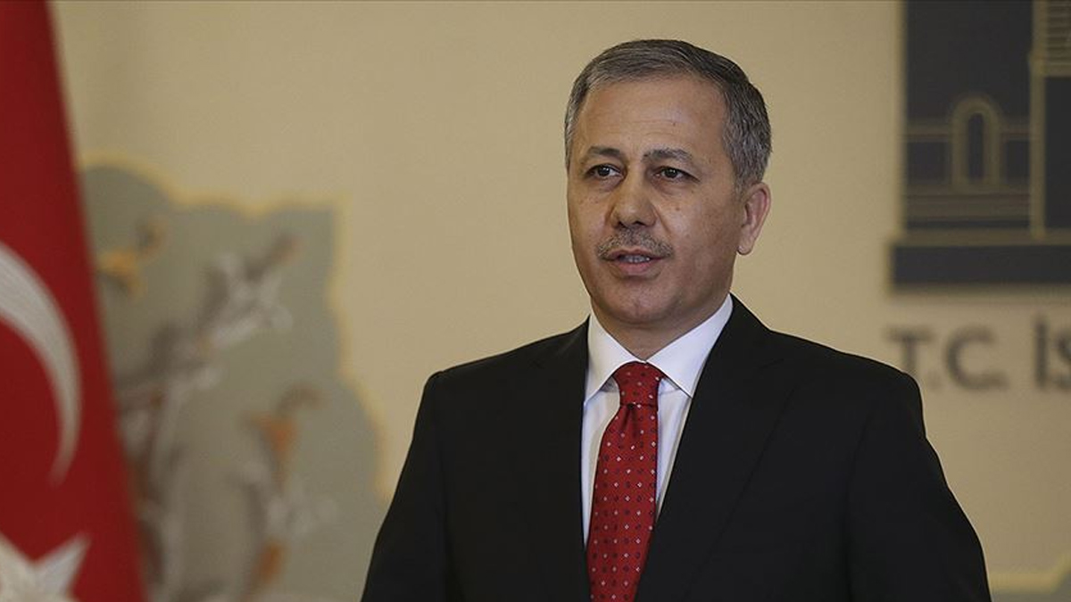 �stanbul Valisi Yerlikaya'dan yeni y�l mesaj�