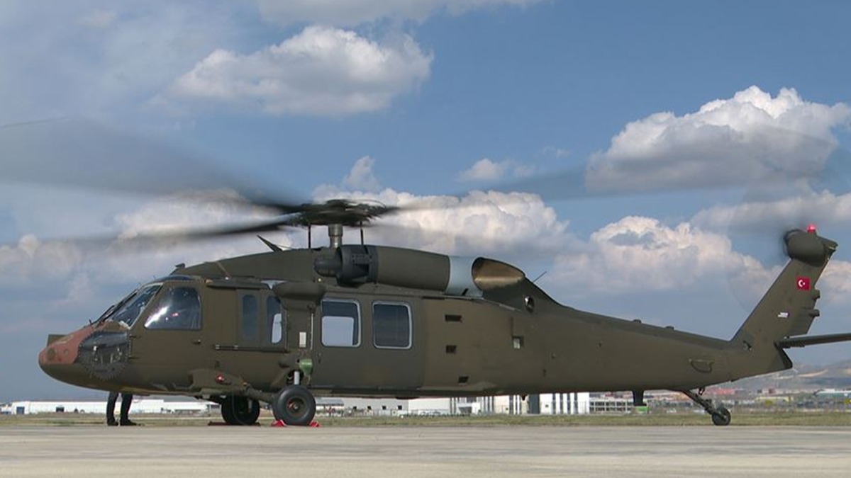 Jandarma Genel Komutanl envanterine katlan Trkiye'nin yeni helikopteri T70 tantld 