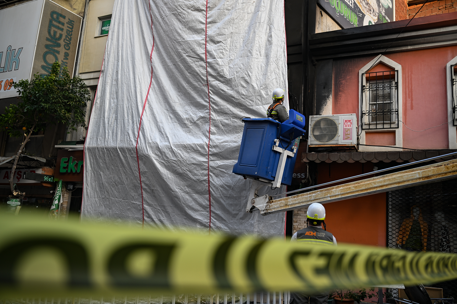 Ayd�n'da restorandaki patlamada g�rg� tan�klar� ya�ad�klar�n� anlatt�