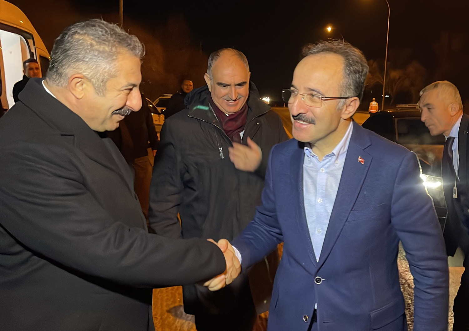 Bakan Yard�mc�s� �atakl� trafik denetimine kat�ld�