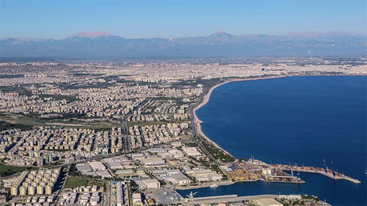 Antalya 2023'e hzl giri yapt