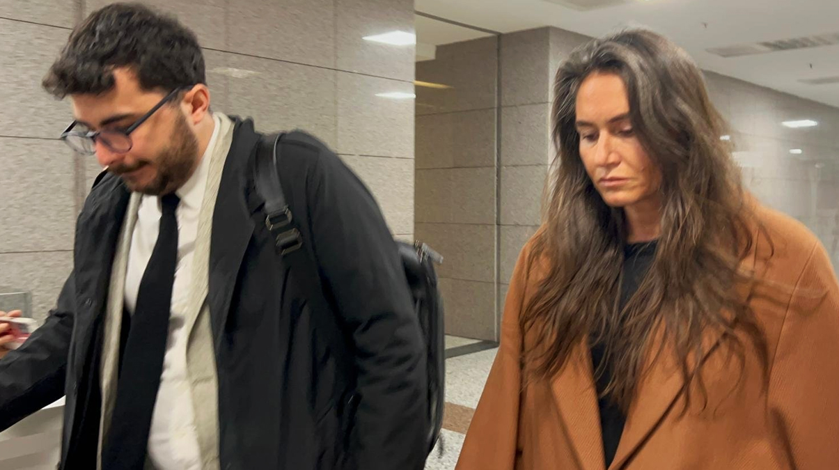 Cami i�indeki foto�raf� tepki �eken Eda Ta�p�nar adliyeye getirildi