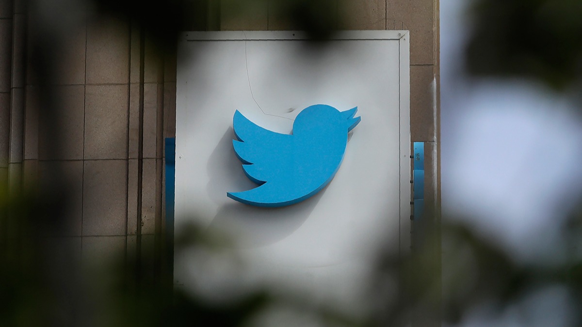 ''Twitter Dosyalar''ndaki ifaat byd! te ilk gnden bugne sansr ve arptmalar