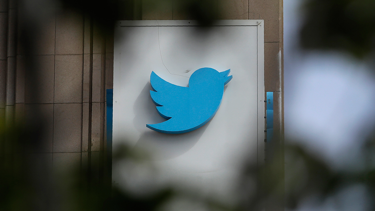 'Twitter Dosyalar�'ndaki if�aat b�y�d�! ��te ilk g�nden bug�ne sans�r ve �arp�tmalar